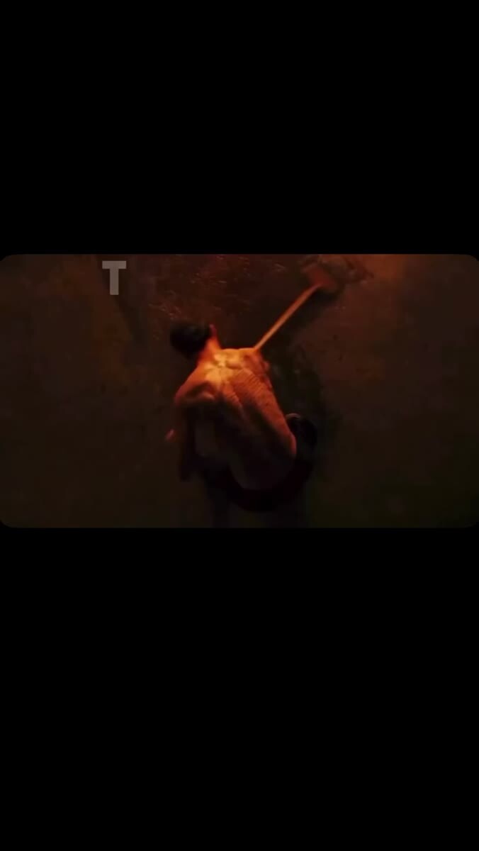 Тьма / Dark
История четырёх семей, живущих спокойной и размеренной жизнью в маленьком немецком городке. Видимая идиллия рушится, когда бесследно исчезают двое детей и воскресают тёмные тайны прошлого